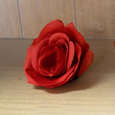 Hlavičky ružičiek Red rose 12ks