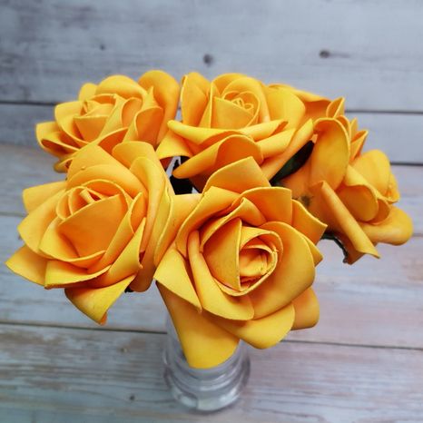 Kytička penových ruží orange