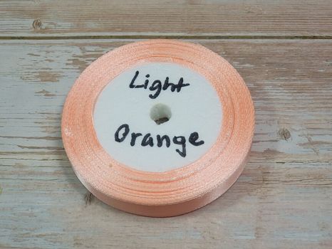 Stuha saténová Light Orange 1,2cm