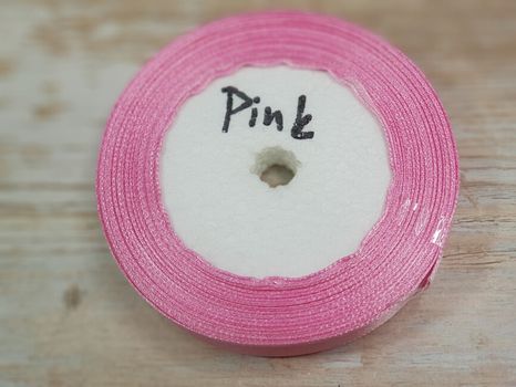 Stuha saténová Pink 1,2cm